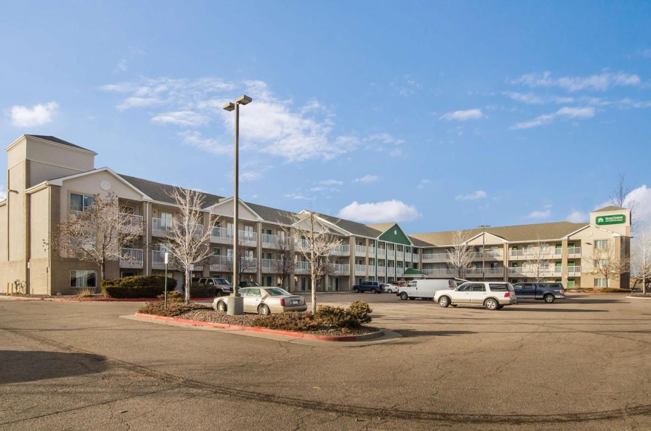 Hometowne By Red Roof Denver - Airport/aurora Motel 2*